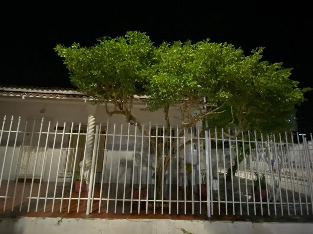 Shanty Guest House Cartagena ภายนอก รูปภาพ