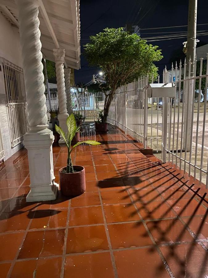 Shanty Guest House Cartagena ภายนอก รูปภาพ