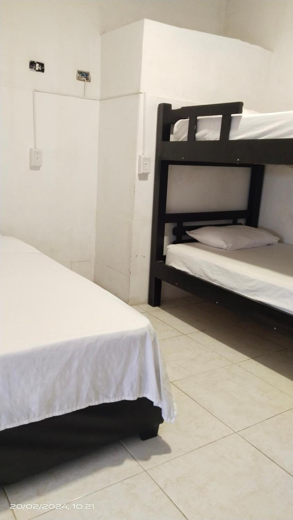 Shanty Guest House Cartagena ภายนอก รูปภาพ
